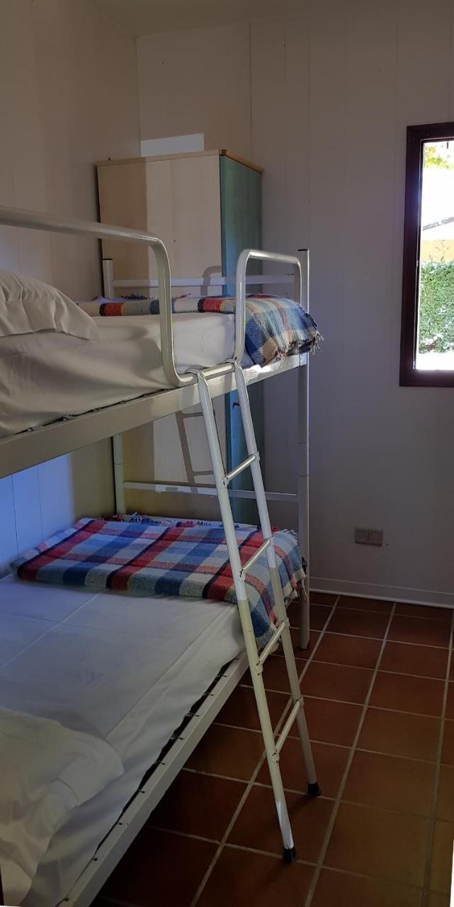 Camping Luna Hotel Marina di Massa Bagian luar foto